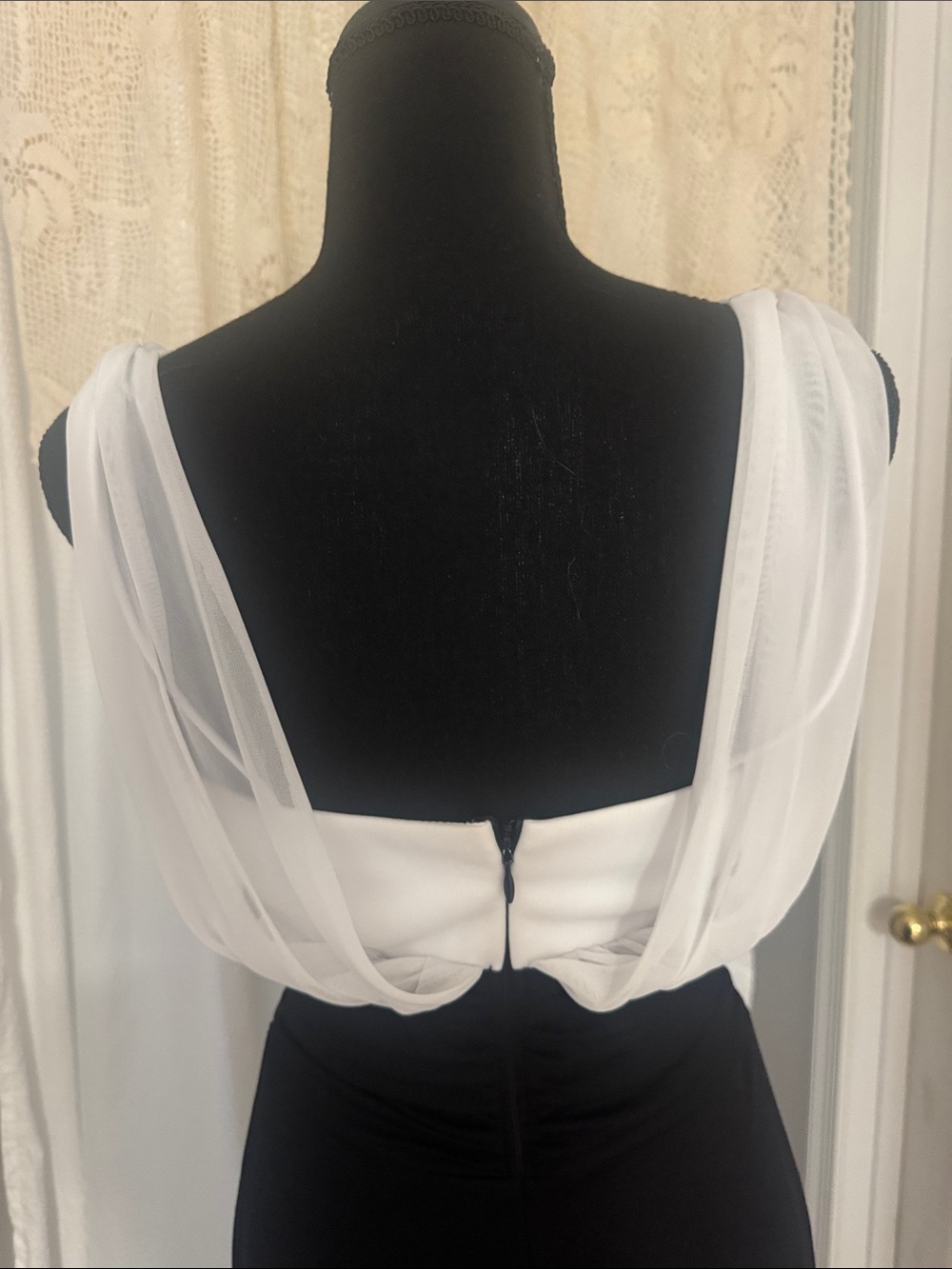 Vintage Black and White 90’s Formal Evening/Prom Dress by Betsy& Adam NWT - Picture 7 of 11